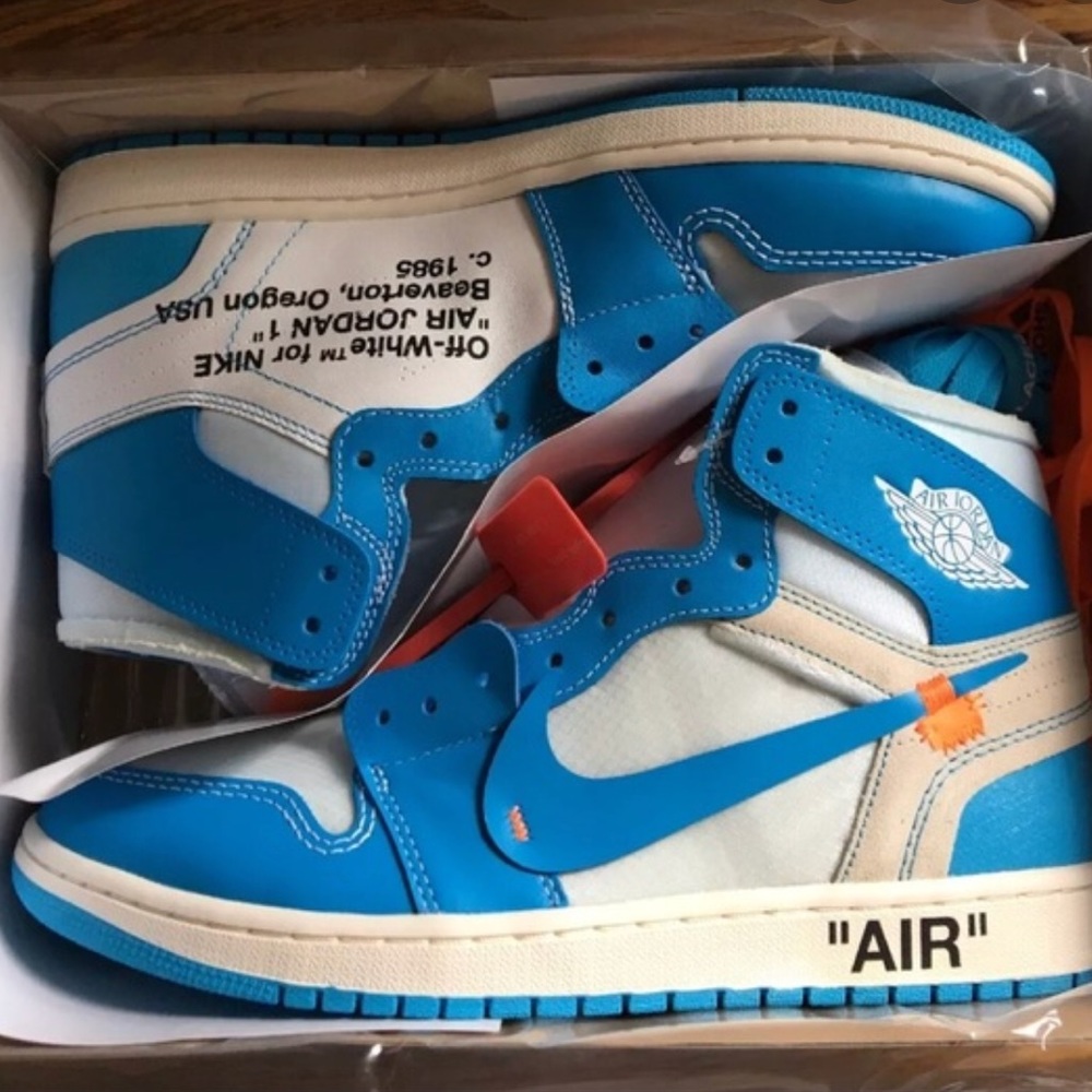 Off white UNC Air Jordan 1